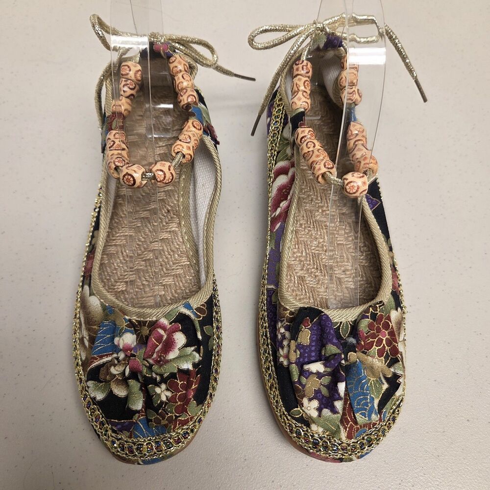 Unbranded Flats Floral Design w/ Beaded Ankle Strap Women's Size 8.5 /41 Shoes